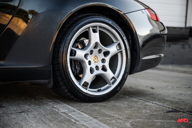 Used 2005 Porsche 911 Carrera image 39