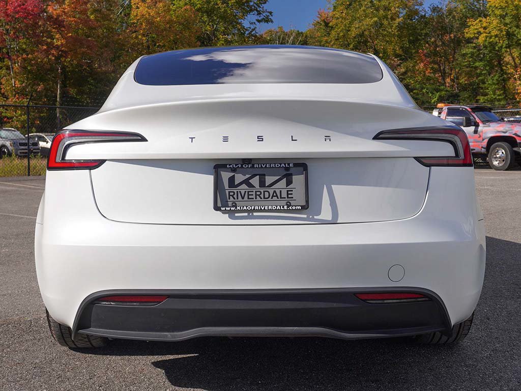 Used 2025 Tesla Model 3 Long Range RWD image 11