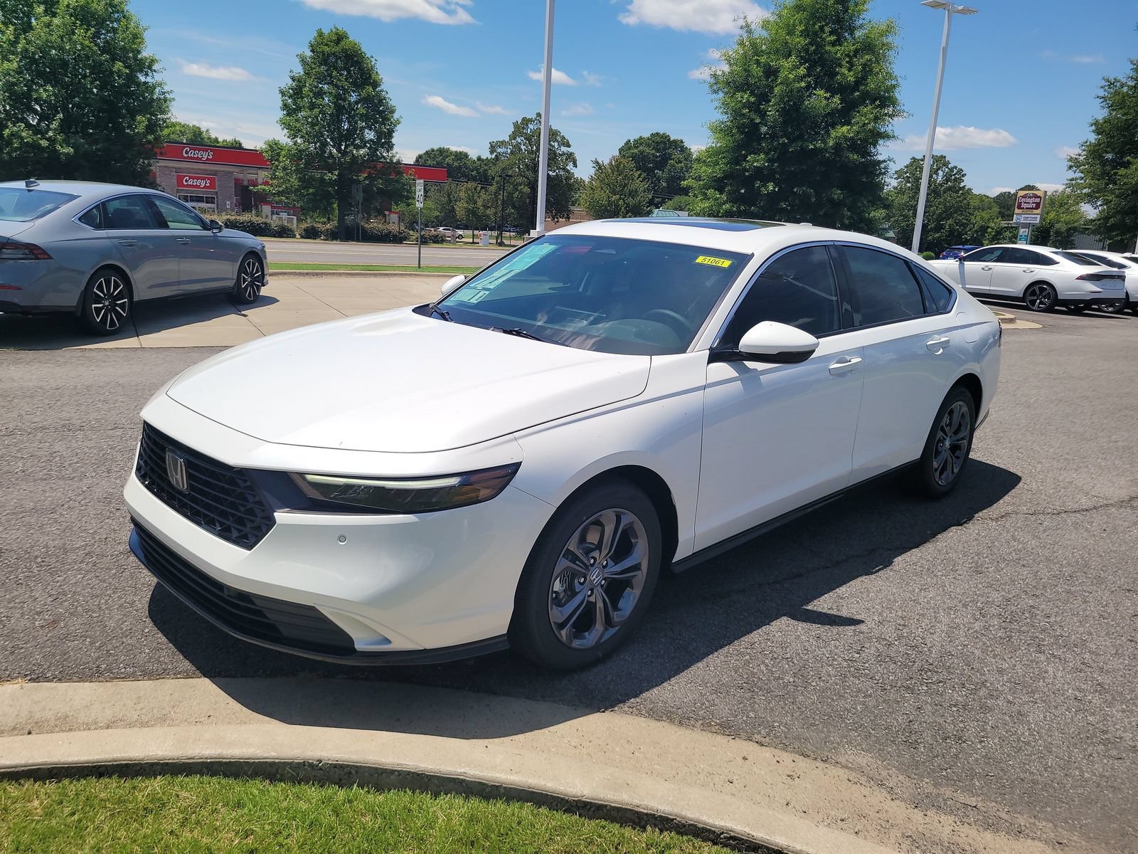 New 2026 Honda Accord EX-L image 7