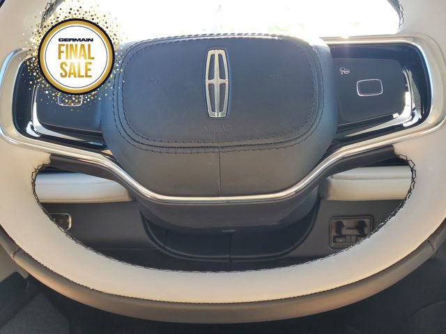 New 2025 Lincoln Navigator Reserve image 21