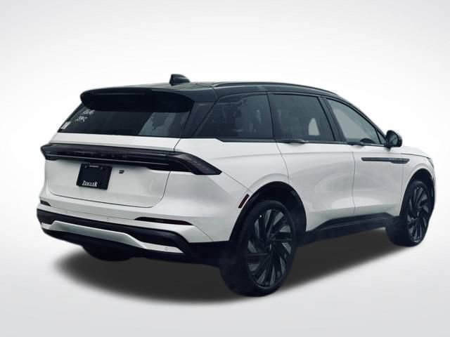 New 2026 Lincoln Nautilus Reserve w/ Jet Appearance Package image 5