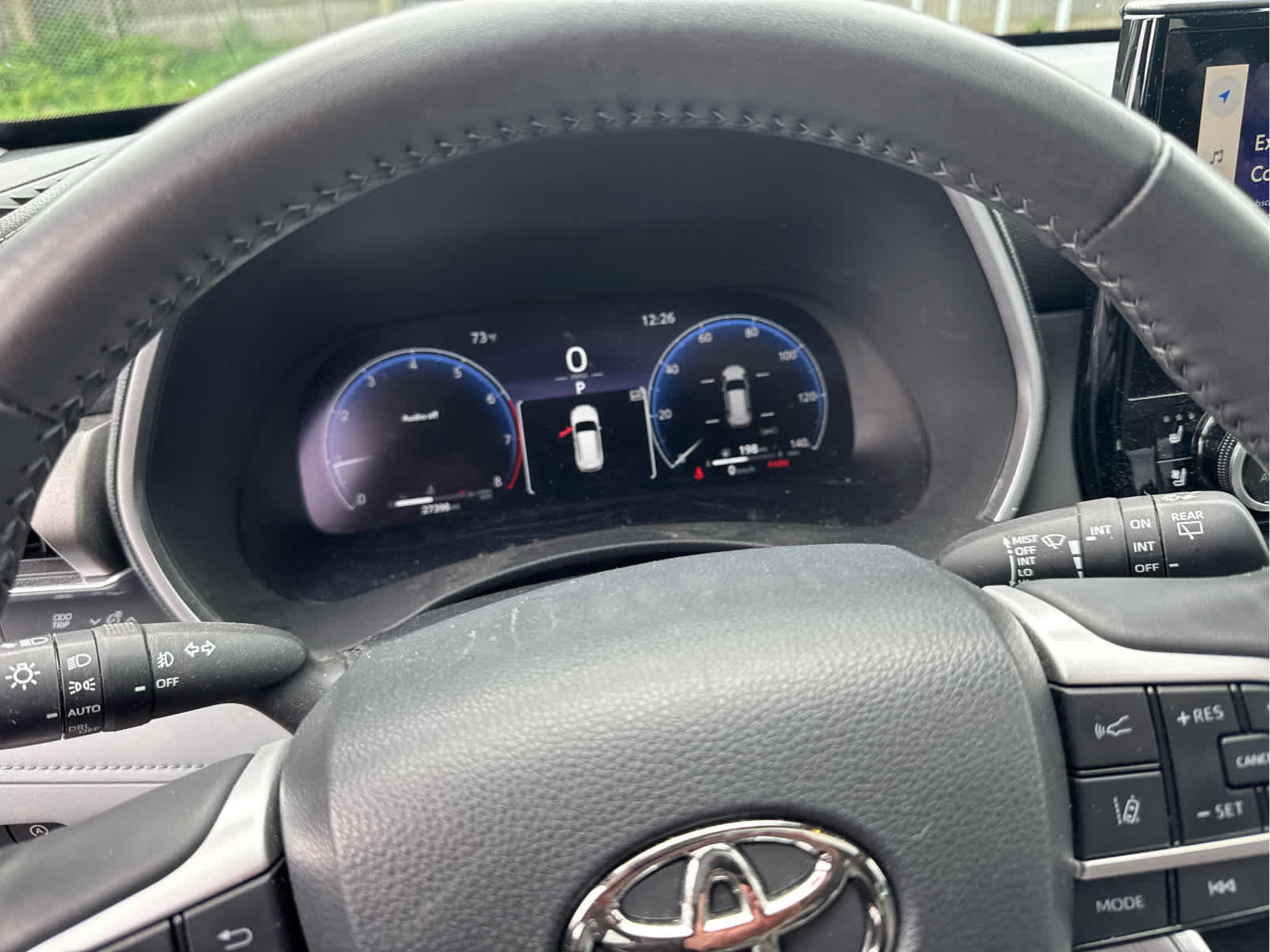 Used 2023 Toyota Highlander Limited FWD image 37