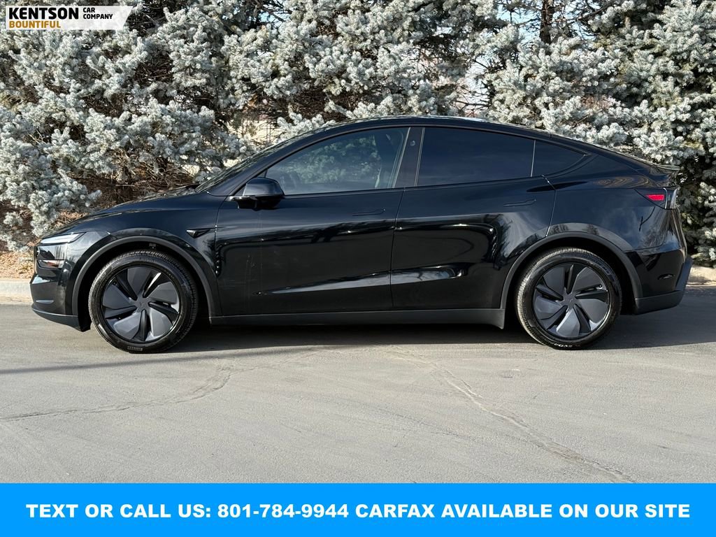 Used 2026 Tesla Model Y Long Range image 3