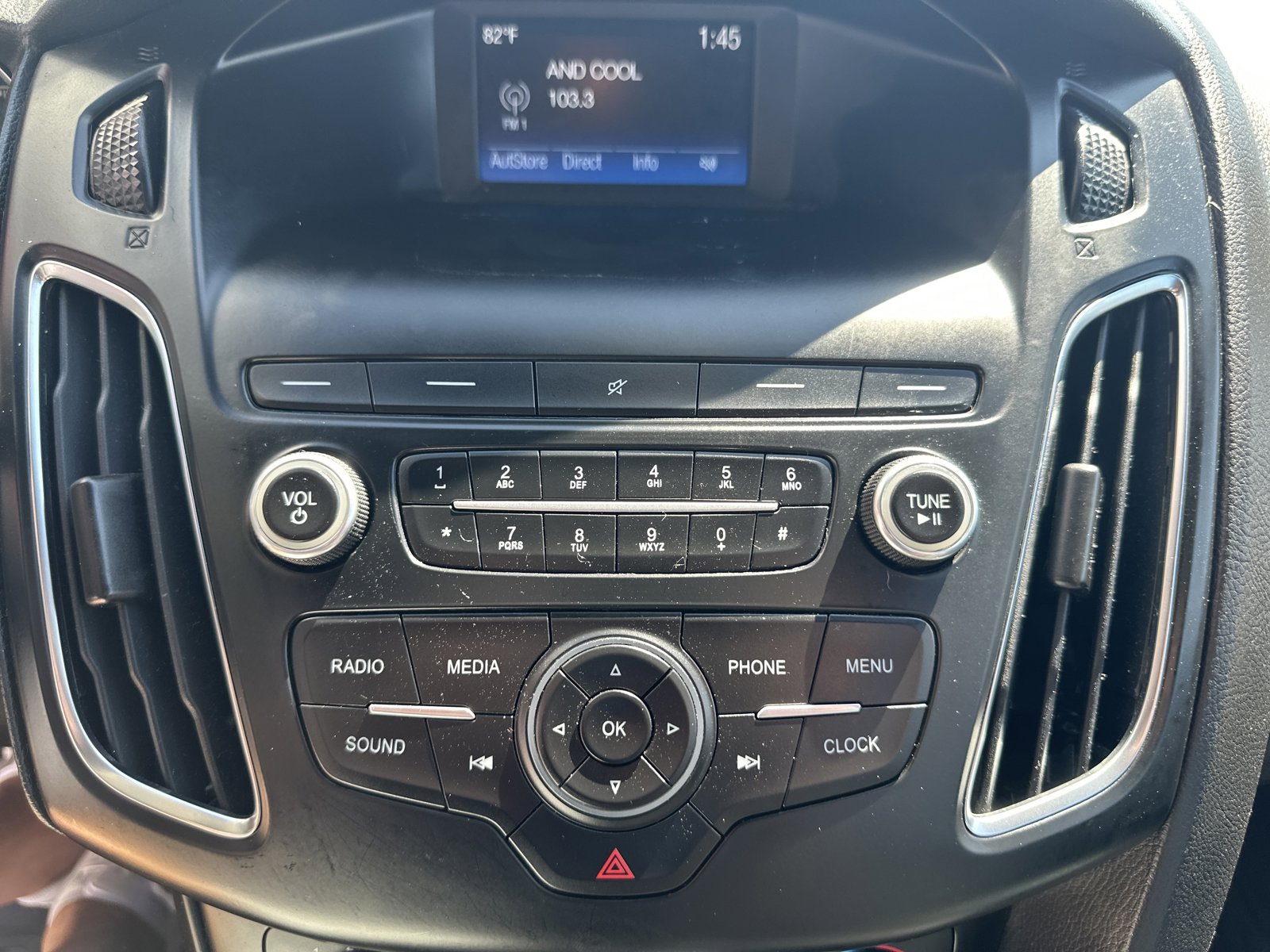 Used 2018 Ford Focus ST image 16