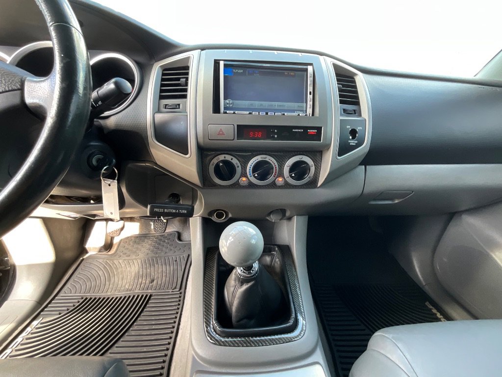 Used 2006 Toyota Tacoma X-Runner RWD image 19