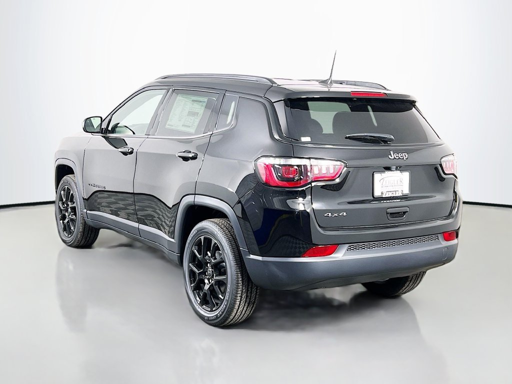 New 2026 Jeep Compass Latitude AWD/4WD image 5