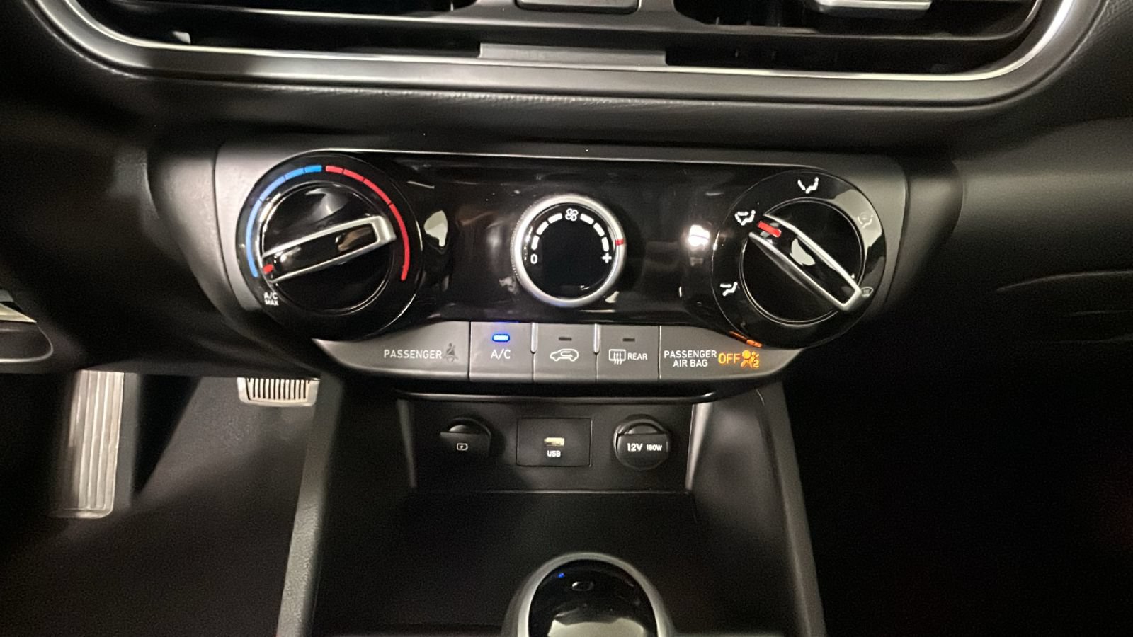 Certified 2023 Hyundai Kona SE AWD/4WD image 25