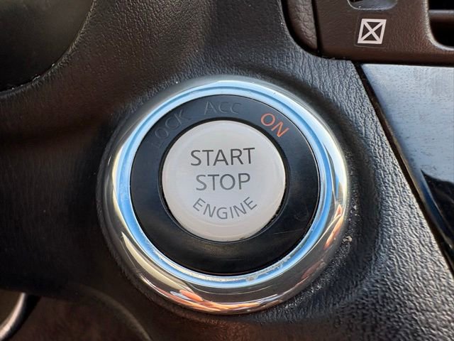 Used 2017 INFINITI Q70 L 3.7 w/ Deluxe Touring Package image 21