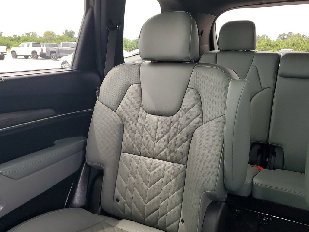Used 2024 Kia Telluride SX X-Line image 12