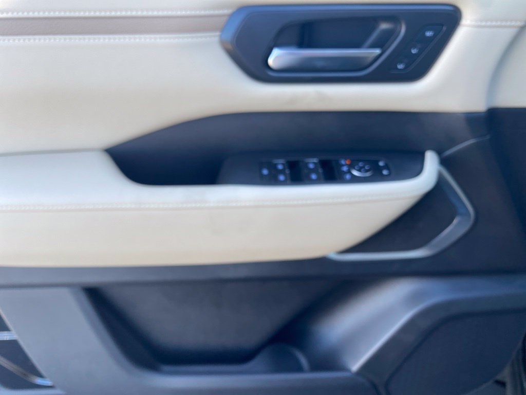 New 2027 Nissan Armada Platinum AWD/4WD image 30