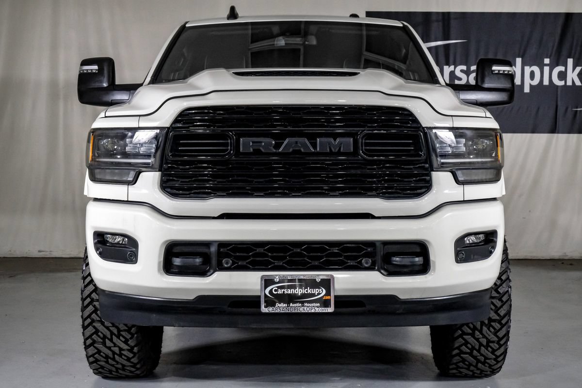 Used 2023 RAM 2500 Limited w/ Night Edition AWD/4WD image 3