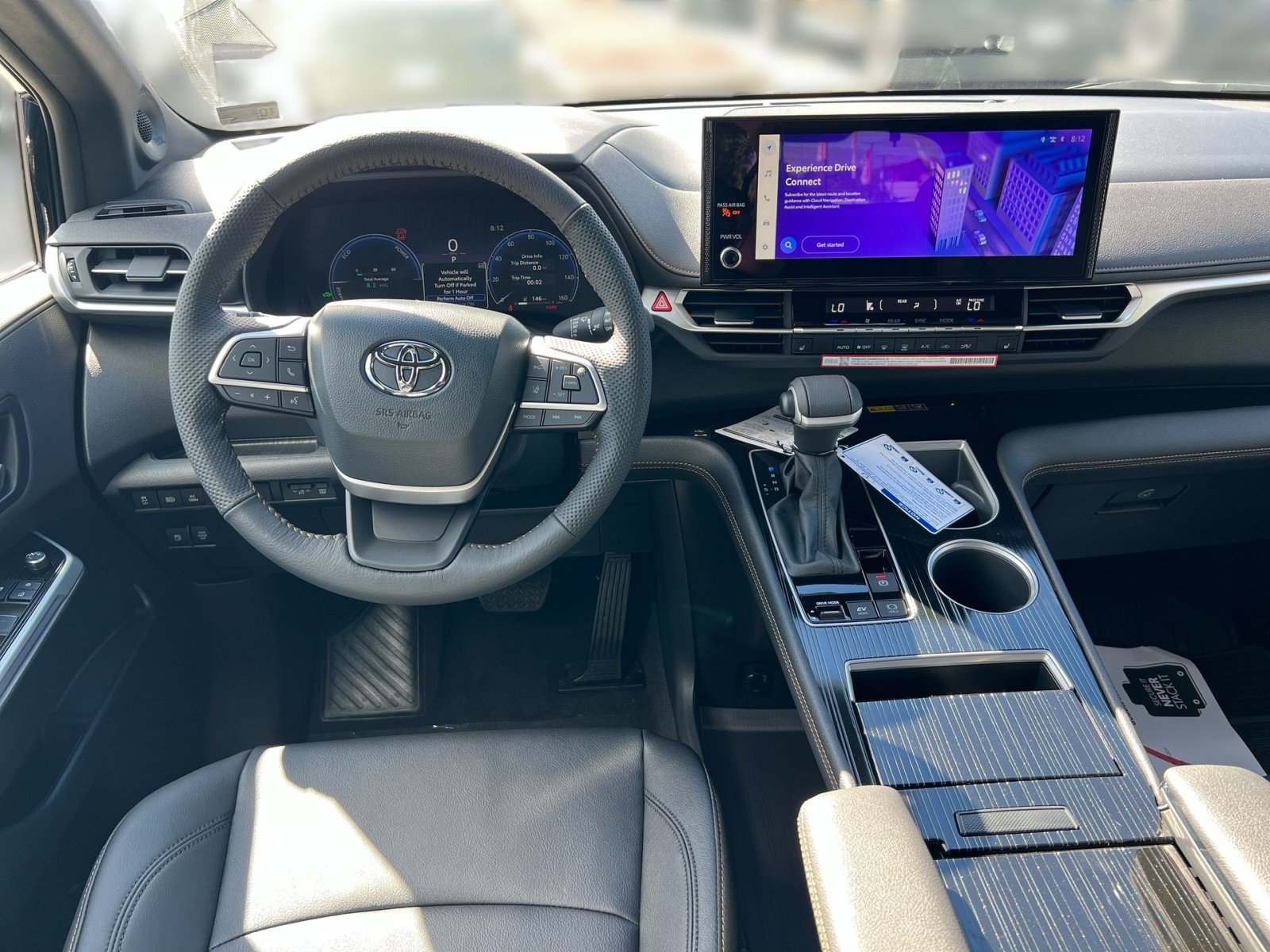 New 2026 Toyota Sienna XLE Woodland Edition AWD/4WD image 18