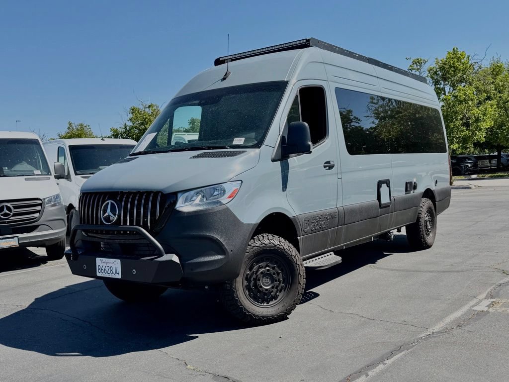 New 2024 Mercedes-Benz Sprinter 2500 image 2