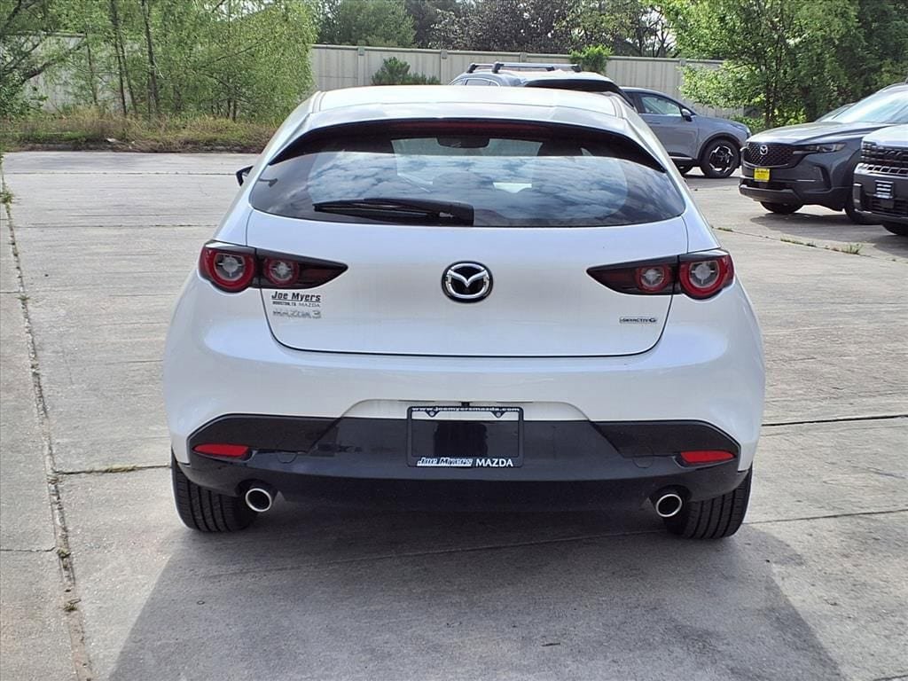 Certified 2025 MAZDA MAZDA3 s FWD image 8