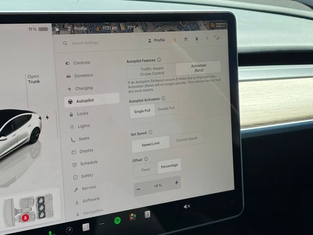 Used 2023 Tesla Model 3 Standard Range image 15