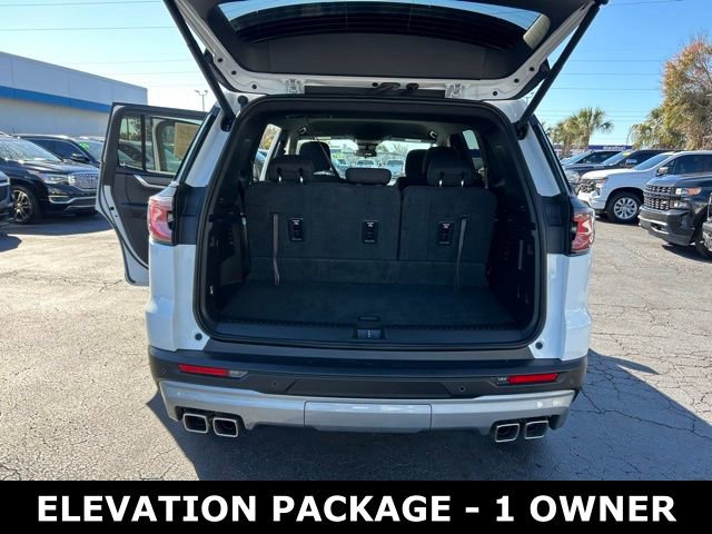Used 2025 GMC Acadia Elevation image 16
