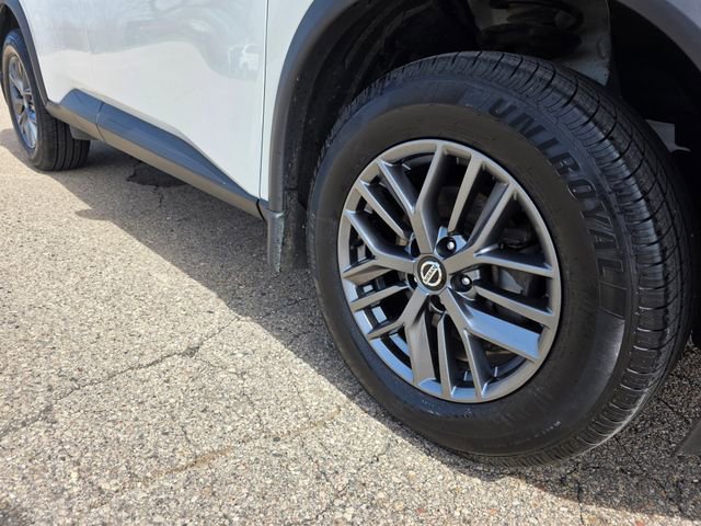 Used 2021 Nissan Rogue S image 34