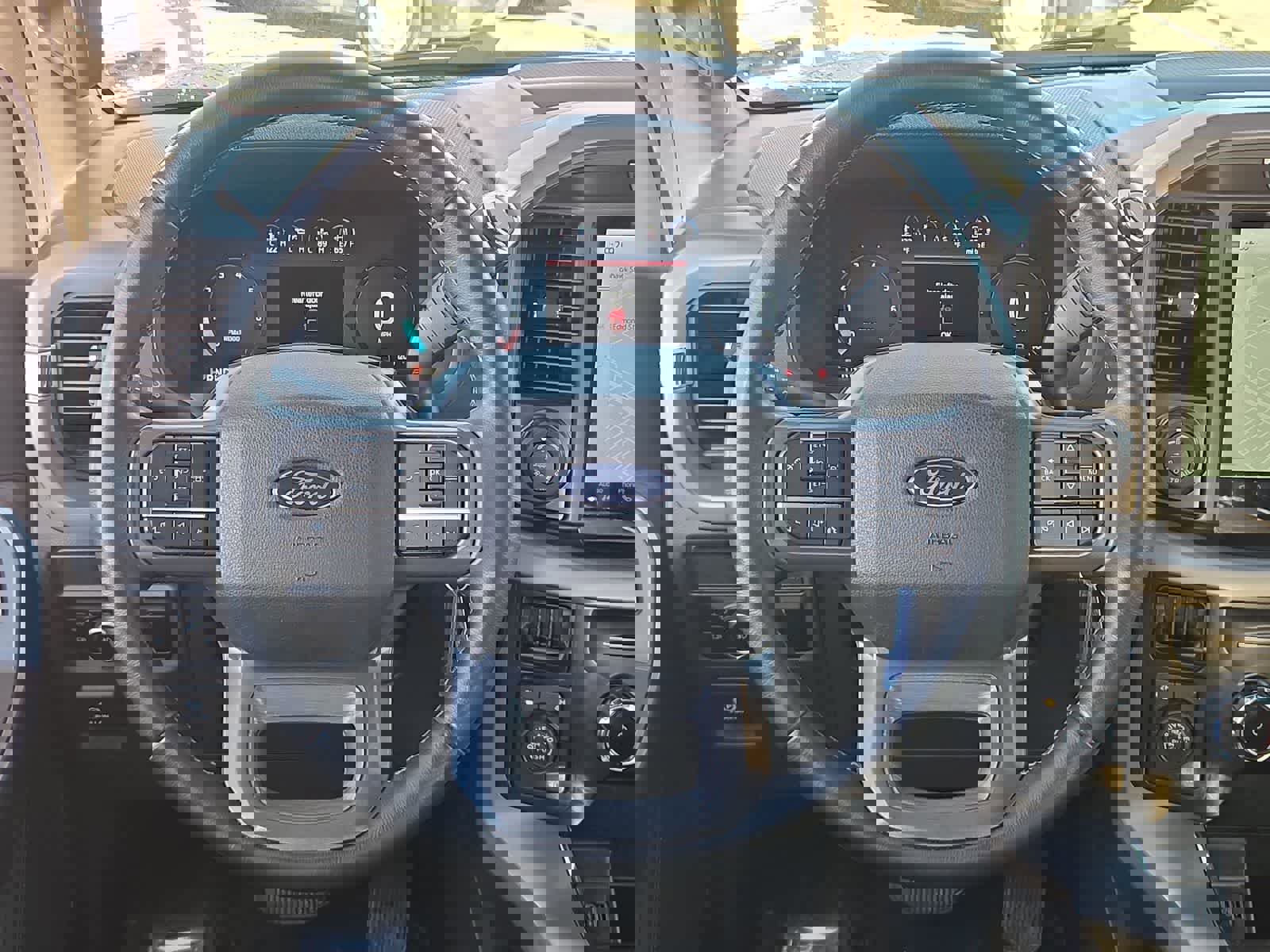 Used 2024 Ford F150 XLT w/ Mobile Office Package image 24