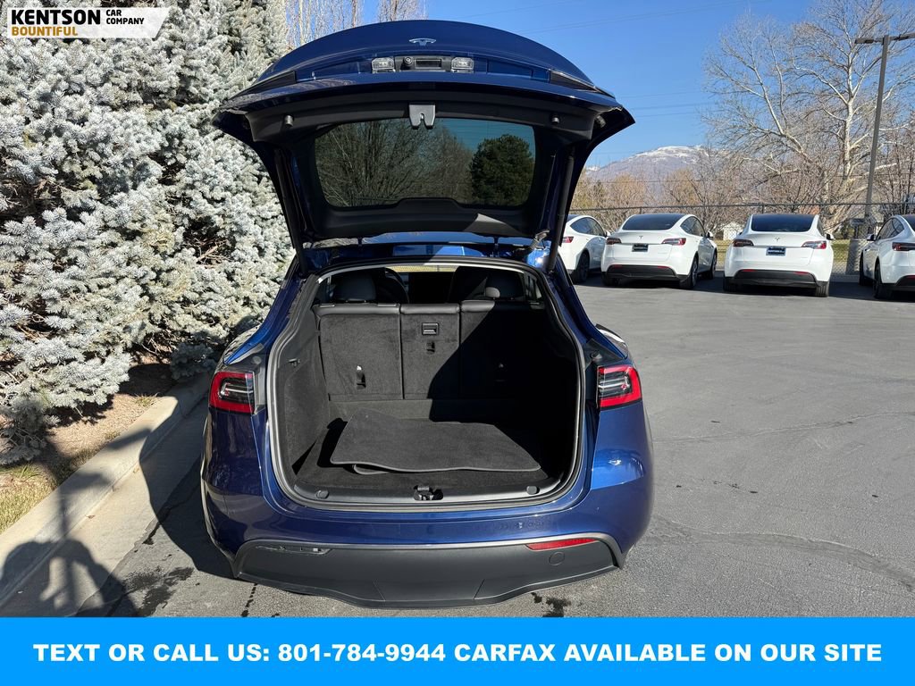 Used 2023 Tesla Model Y Long Range image 31