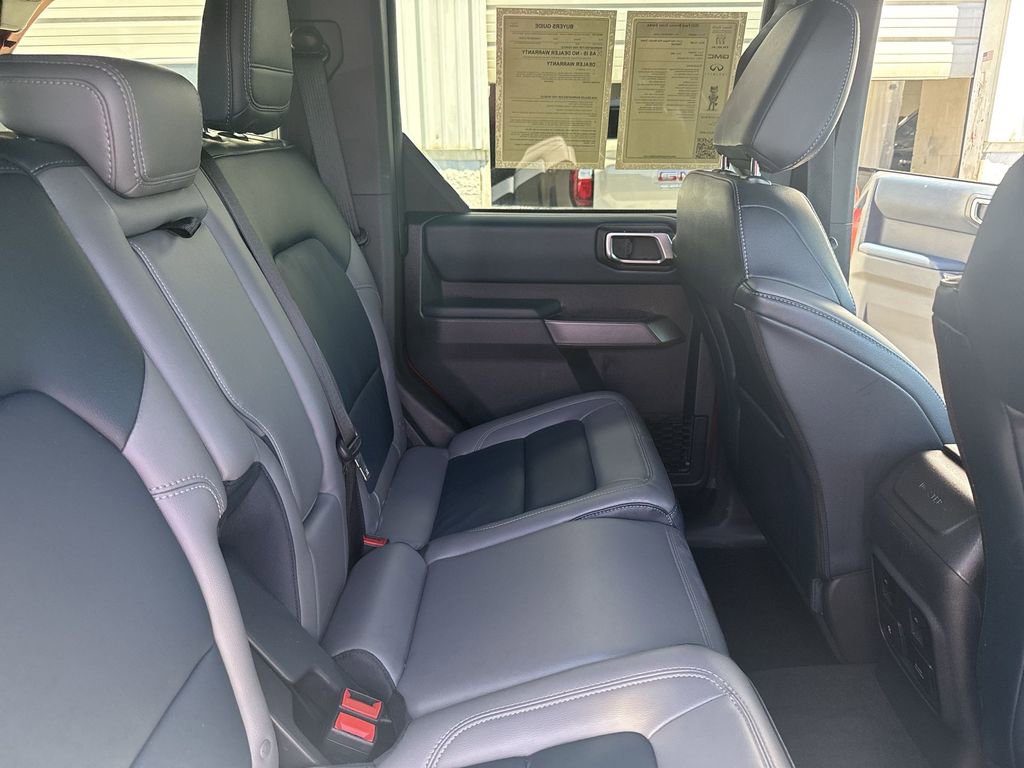 Used 2023 Ford Bronco Outer Banks AWD/4WD image 34