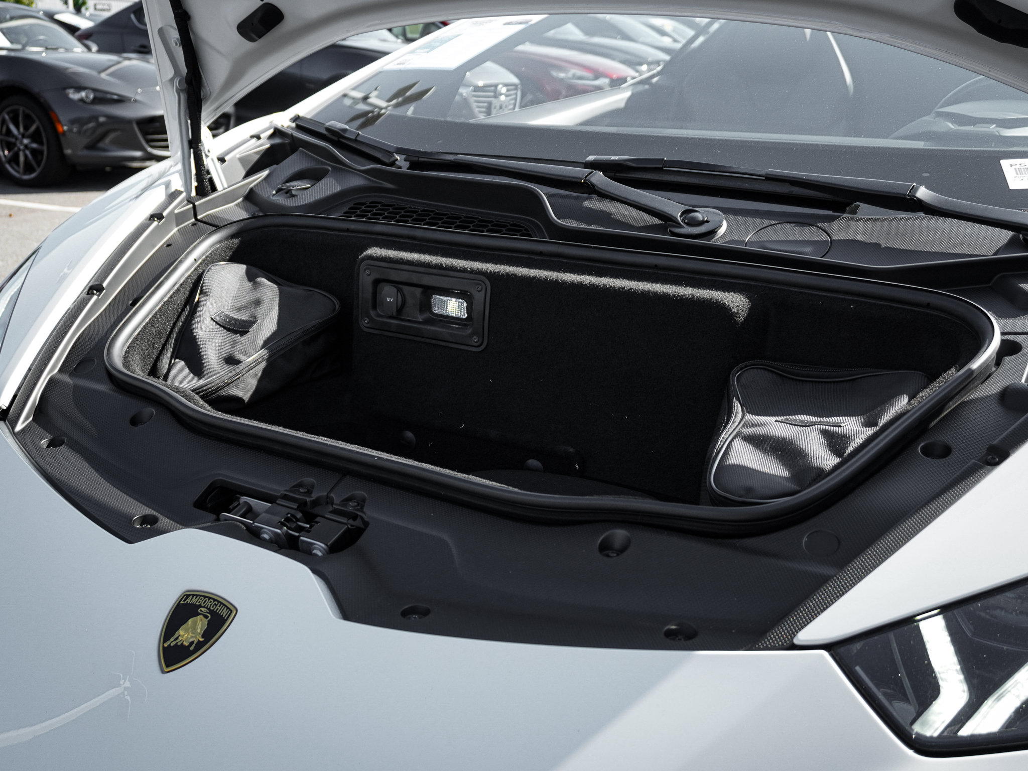 Used 2020 Lamborghini Huracan EVO AWD/4WD image 36