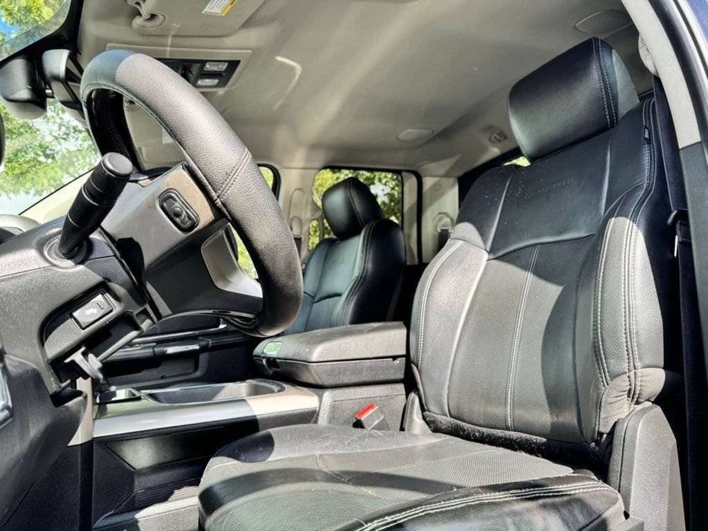 Used 2018 RAM 1500 Laramie w/ Convenience Group AWD/4WD image 12