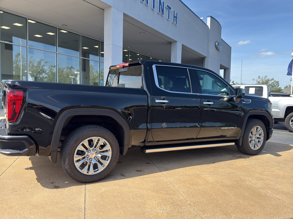 Used 2025 GMC Sierra 1500 Denali w/ Technology Package image 5
