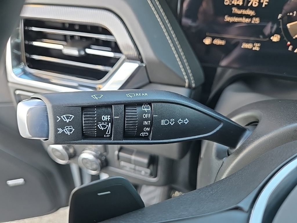 New 2026 GMC Yukon XL Elevation w/ Elevation Premium Package image 20