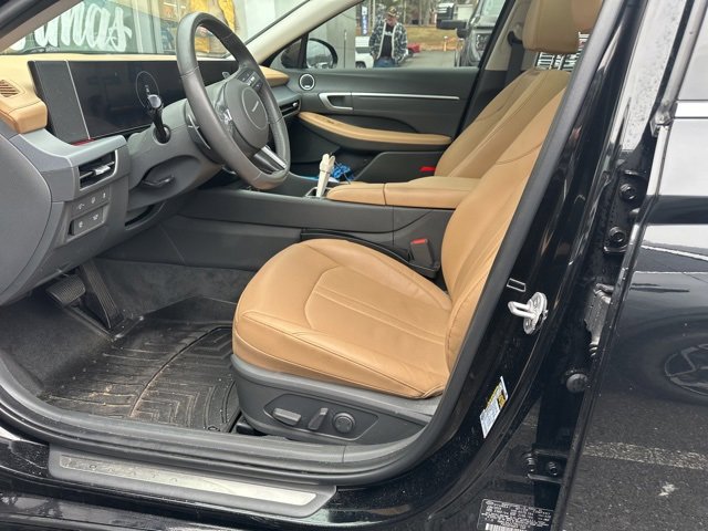 Used 2024 Hyundai Sonata Limited image 9