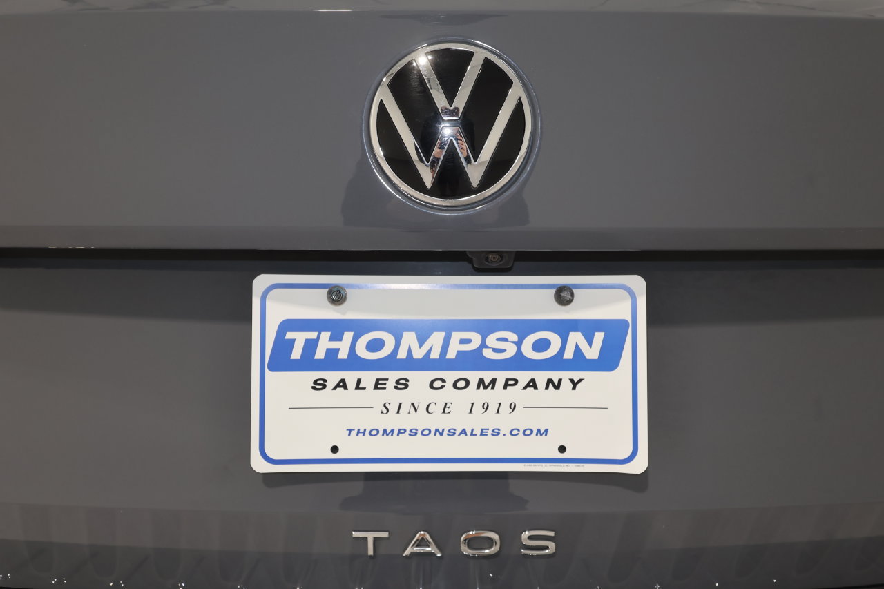 Used 2023 Volkswagen Taos SE FWD image 34