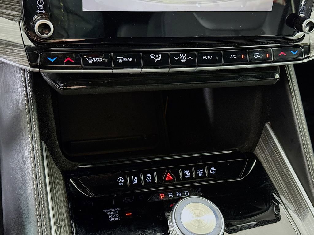 Used 2022 Jeep Wagoneer Series II image 8