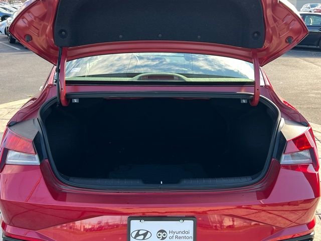 Certified 2023 Hyundai Elantra SEL w/ Convenience Package FWD image 10