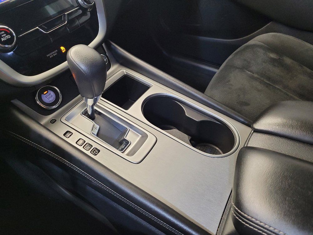 Used 2022 Nissan Murano S image 26