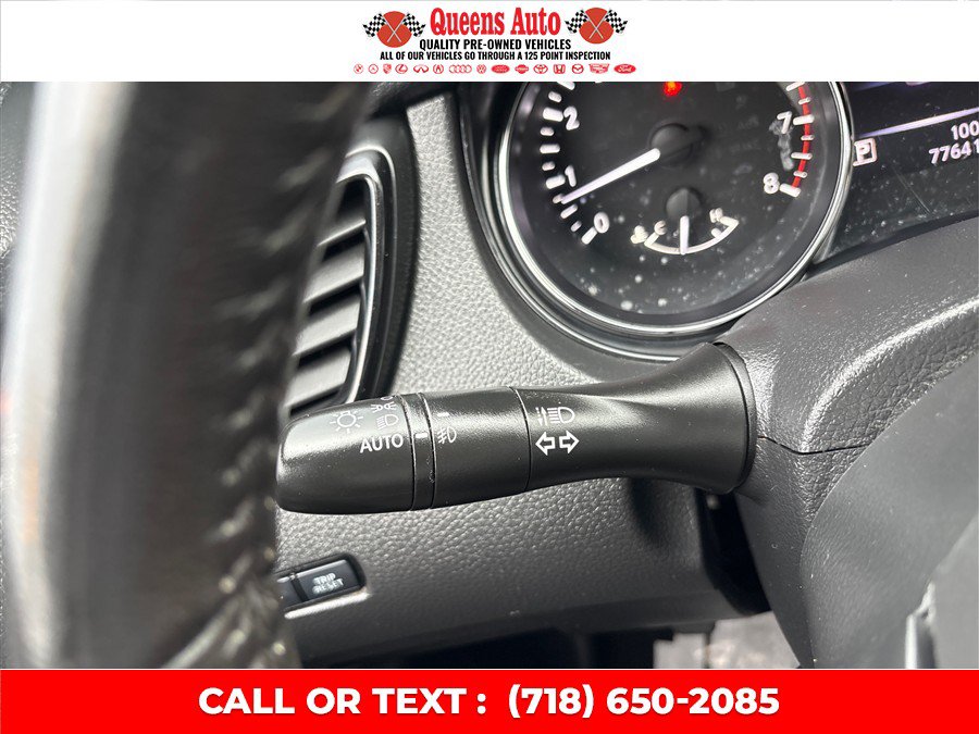 Used 2018 Nissan Rogue Sport SL AWD/4WD image 20