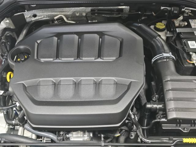 Used 2023 Volkswagen GTI SE w/ SE Leather Package FWD image 7