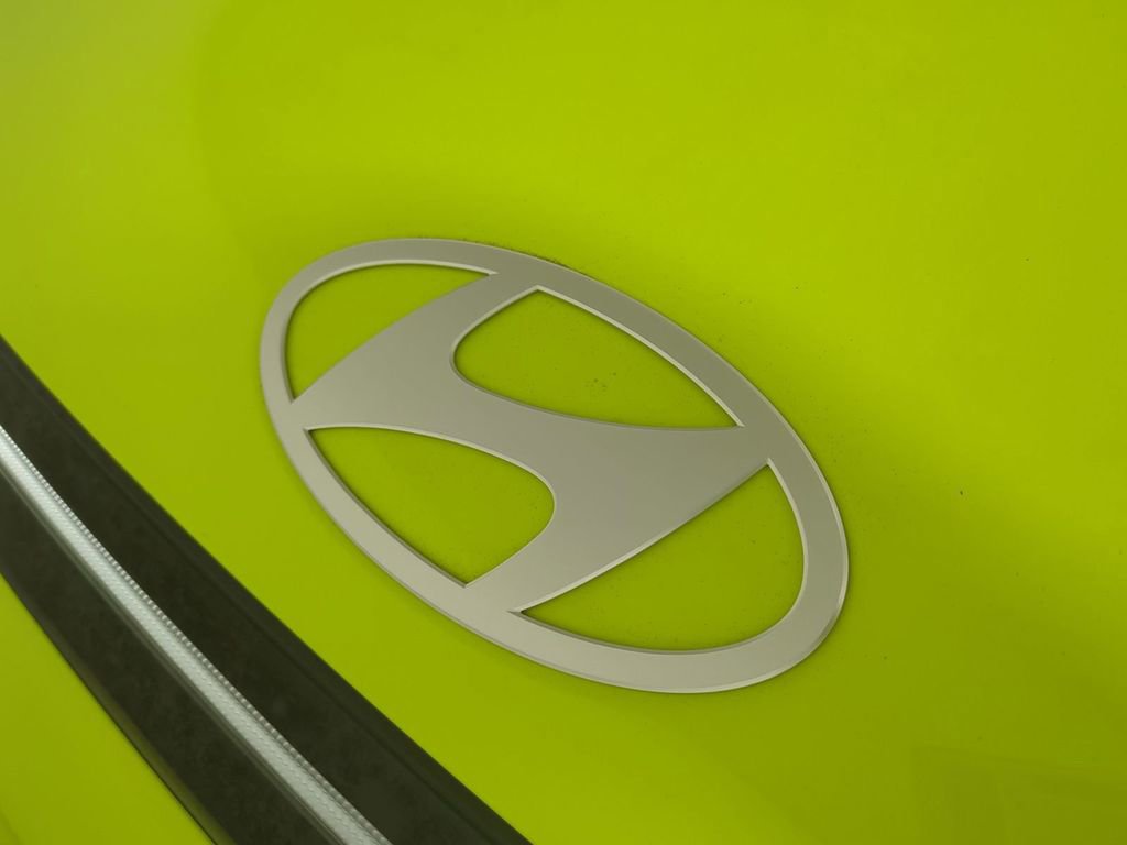 Certified 2025 Hyundai Kona SEL image 13