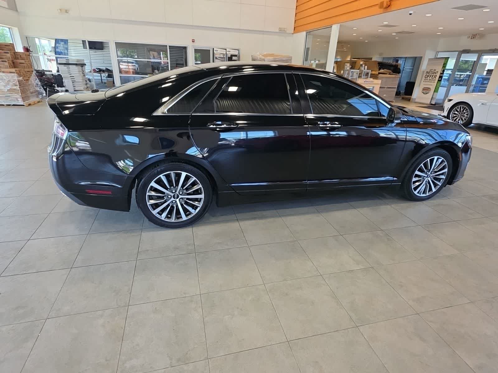 Used 2018 Lincoln MKZ Premiere FWD image 7