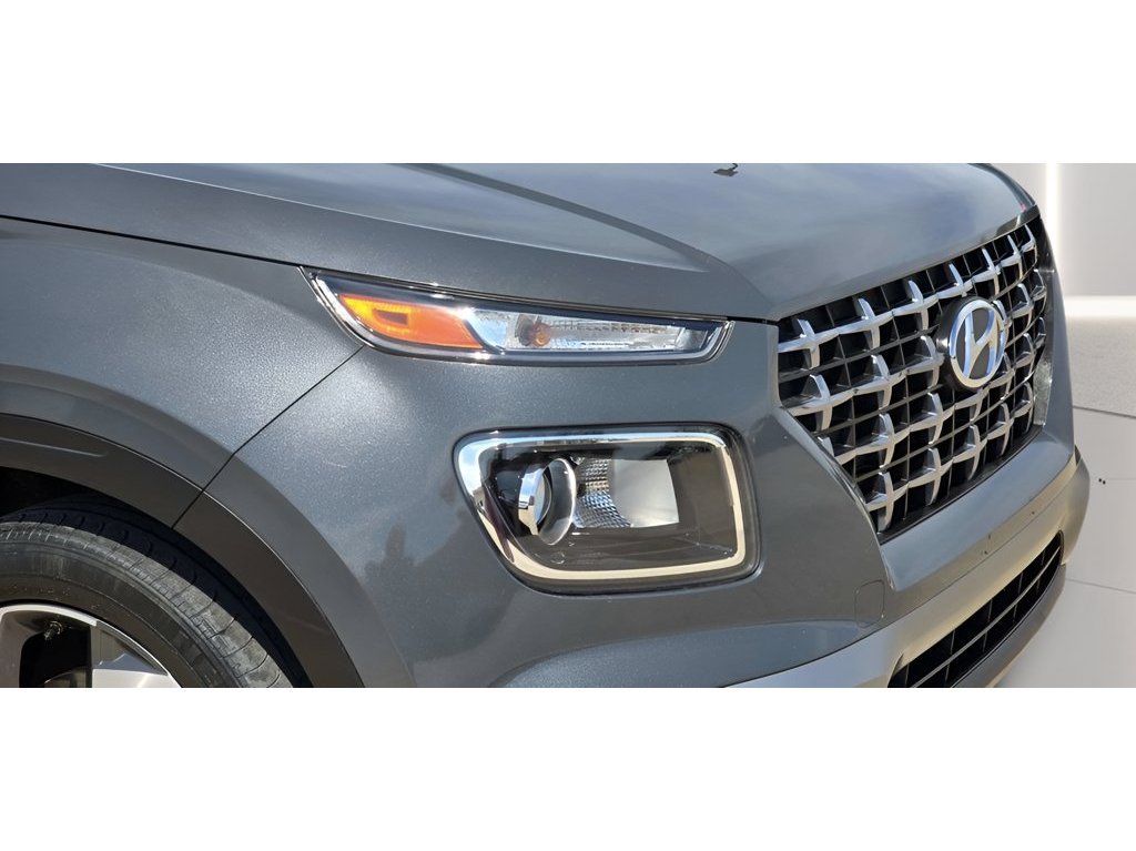 Used 2023 Hyundai Venue SEL w/ Cargo Package FWD image 36