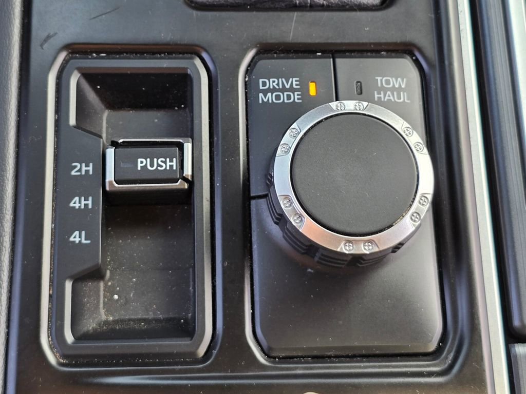 Used 2022 Toyota Tundra Platinum w/ Advanced Package AWD/4WD image 24