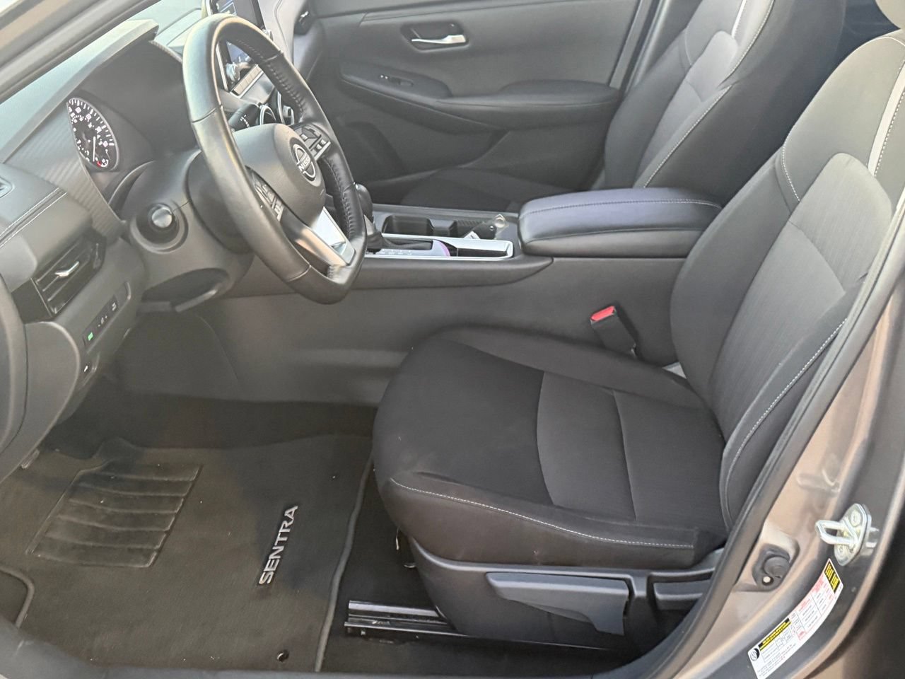 Certified 2025 Nissan Sentra SV w/ All-Weather Package FWD image 23