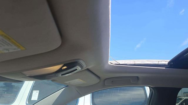 Used 2023 INFINITI QX60 Luxe w/ Cargo Package FWD image 23