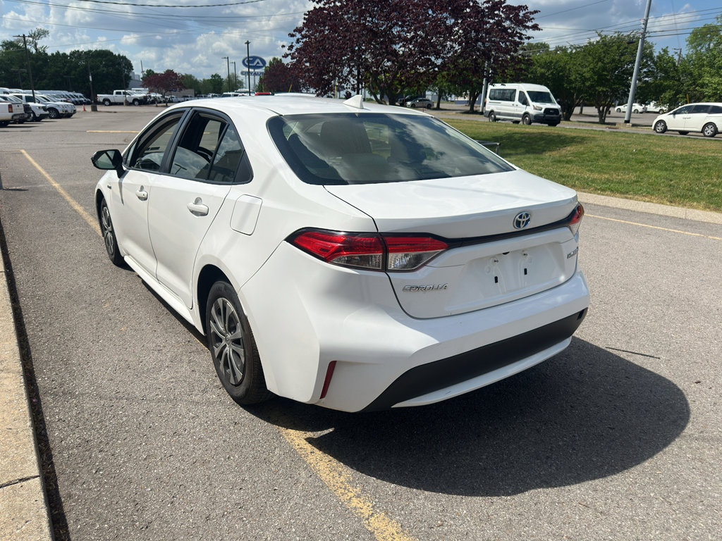 Used 2021 Toyota Corolla LE w/ Carpet Mat Package (TMS) image 7
