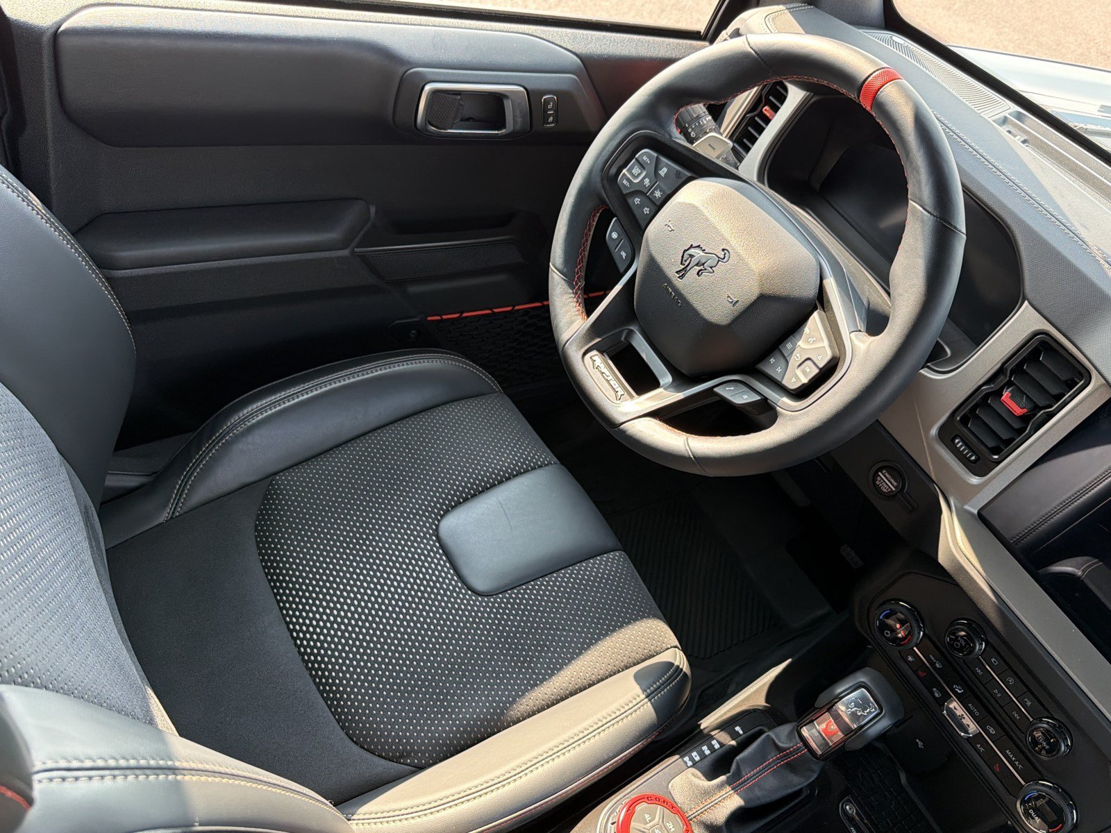 Used 2024 Ford Bronco Raptor AWD/4WD image 9