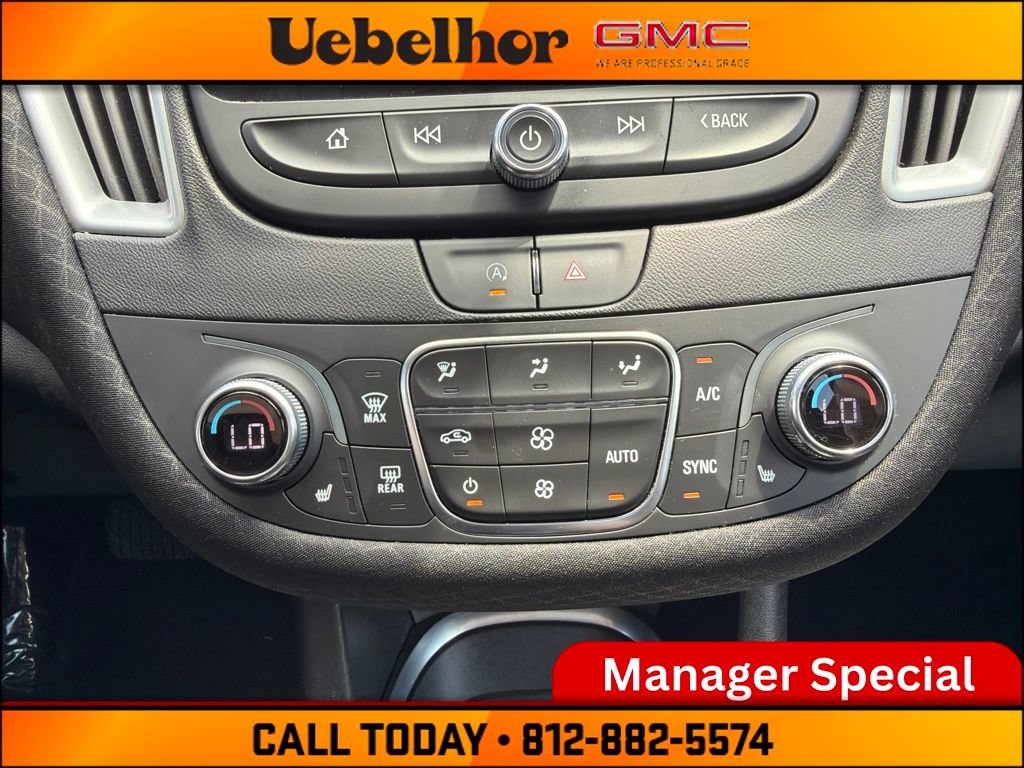 Used 2024 Chevrolet Malibu LT FWD image 23