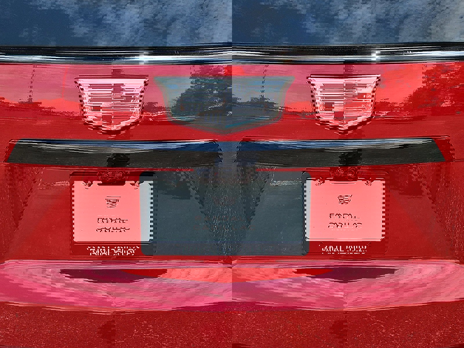 New 2025 Cadillac Escalade ESV Sport Platinum w/ LPO, ONYX Package image 5