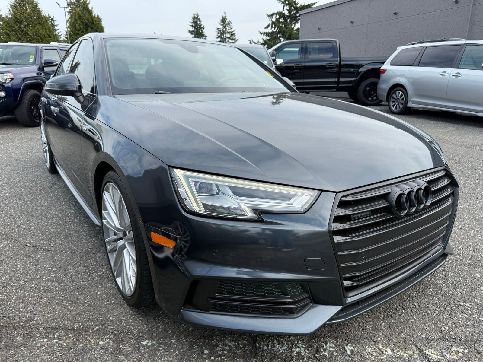 Used 2017 Audi A4 2.0T Premium Plus w/ Premium Plus Package image 3