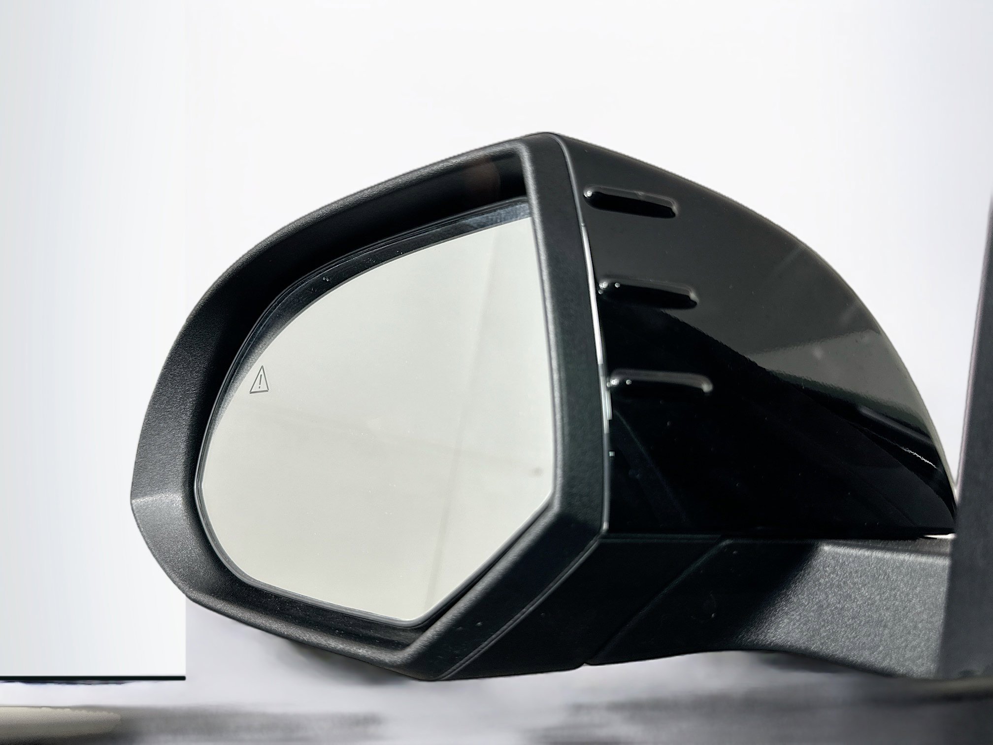 Used 2024 Hyundai Ioniq 6 SE AWD/4WD image 16