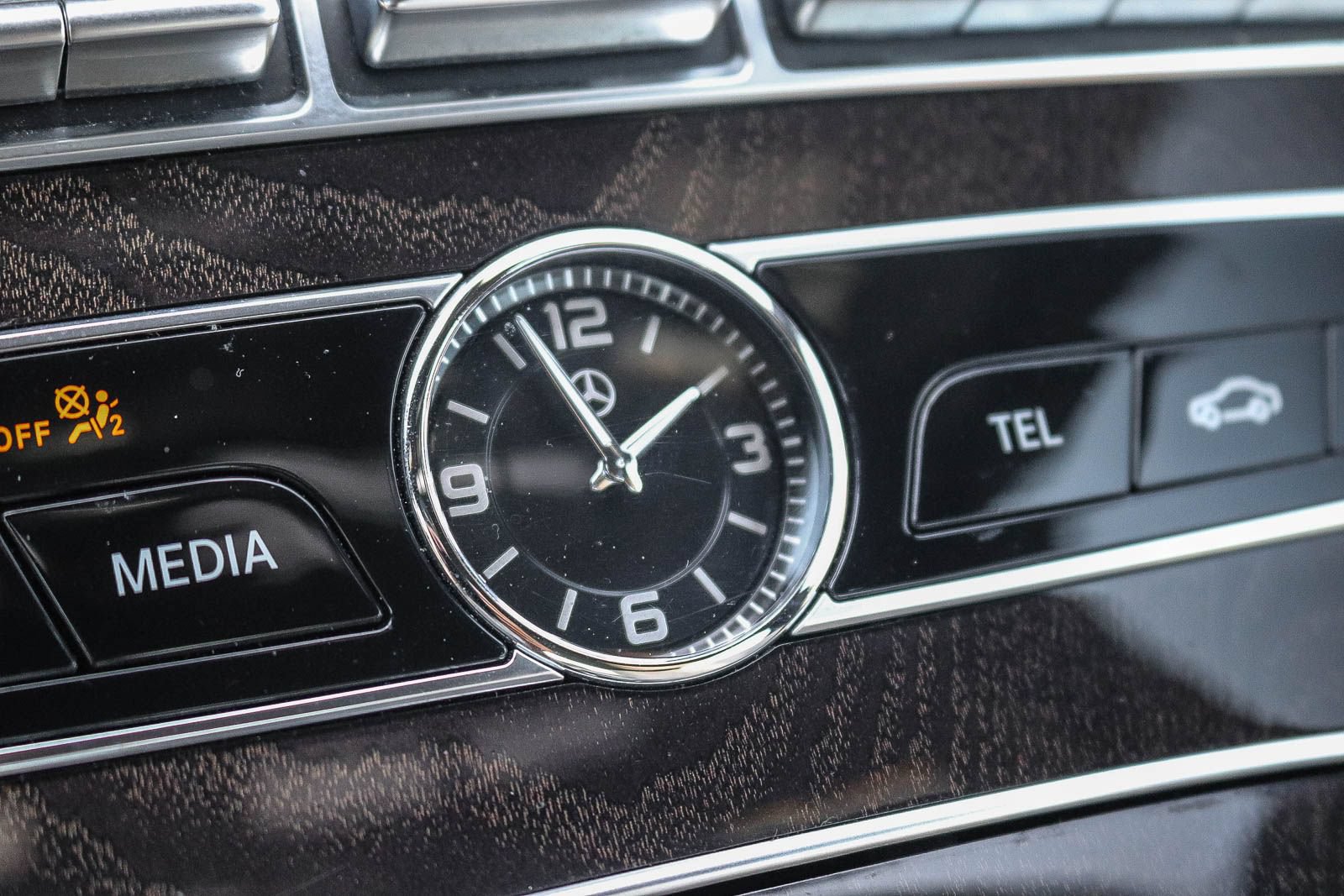 Used 2019 Mercedes-Benz E 300 image 24