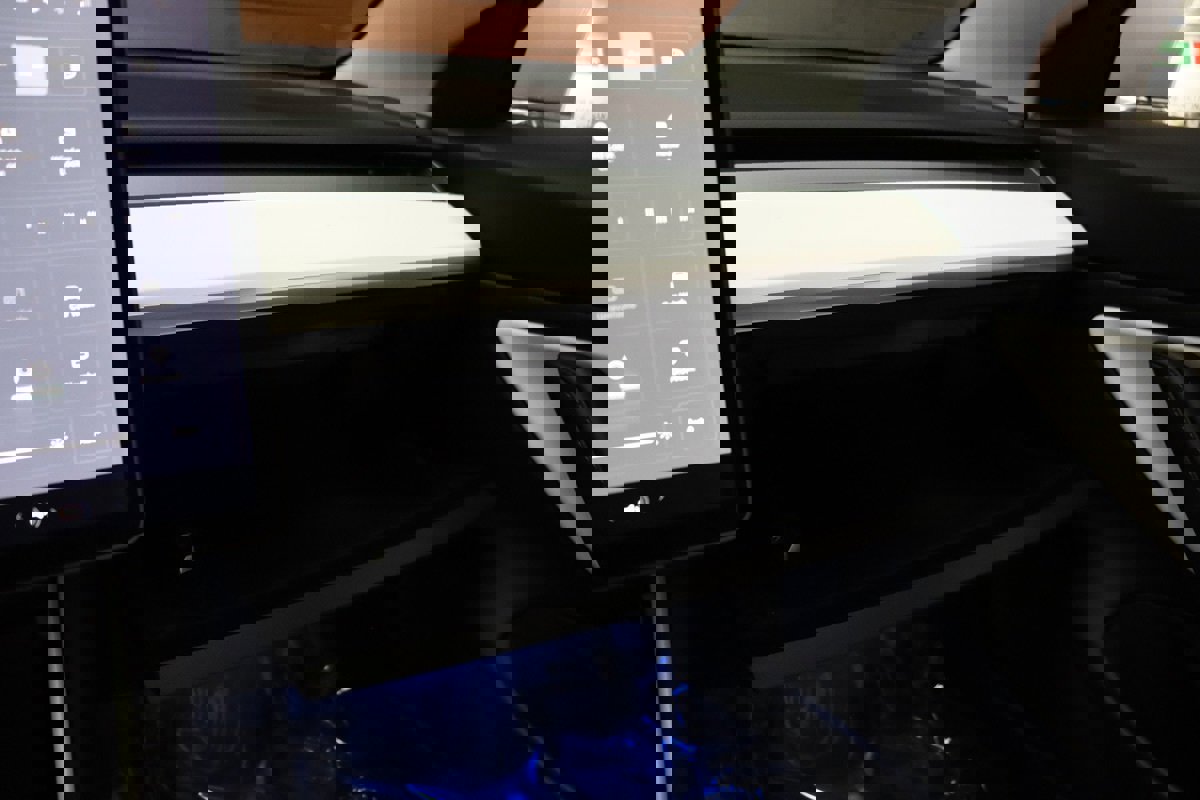 Used 2020 Tesla Model 3 Performance image 49