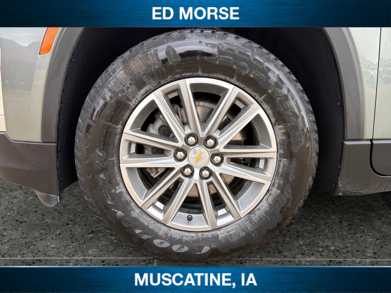 Used 2023 Chevrolet Traverse LT w/ LPO, Floor Liner Package image 9